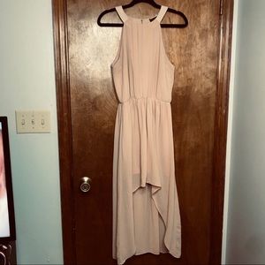 Blush hi-lo dress. Gently worn. Size M.